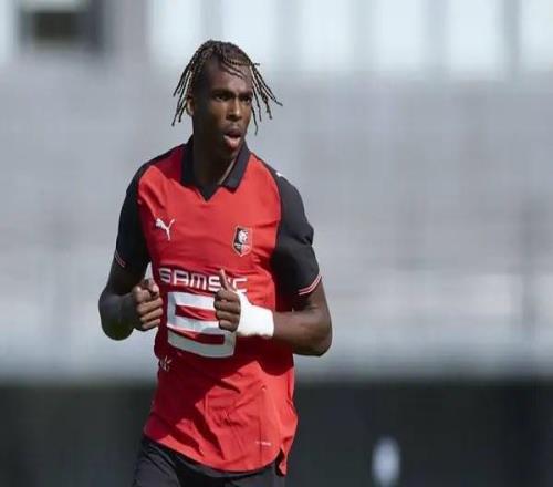 尊享云端翱,王燊超体验,直升机之旅,澳客体育门户,-,全球体育资讯与数据首页